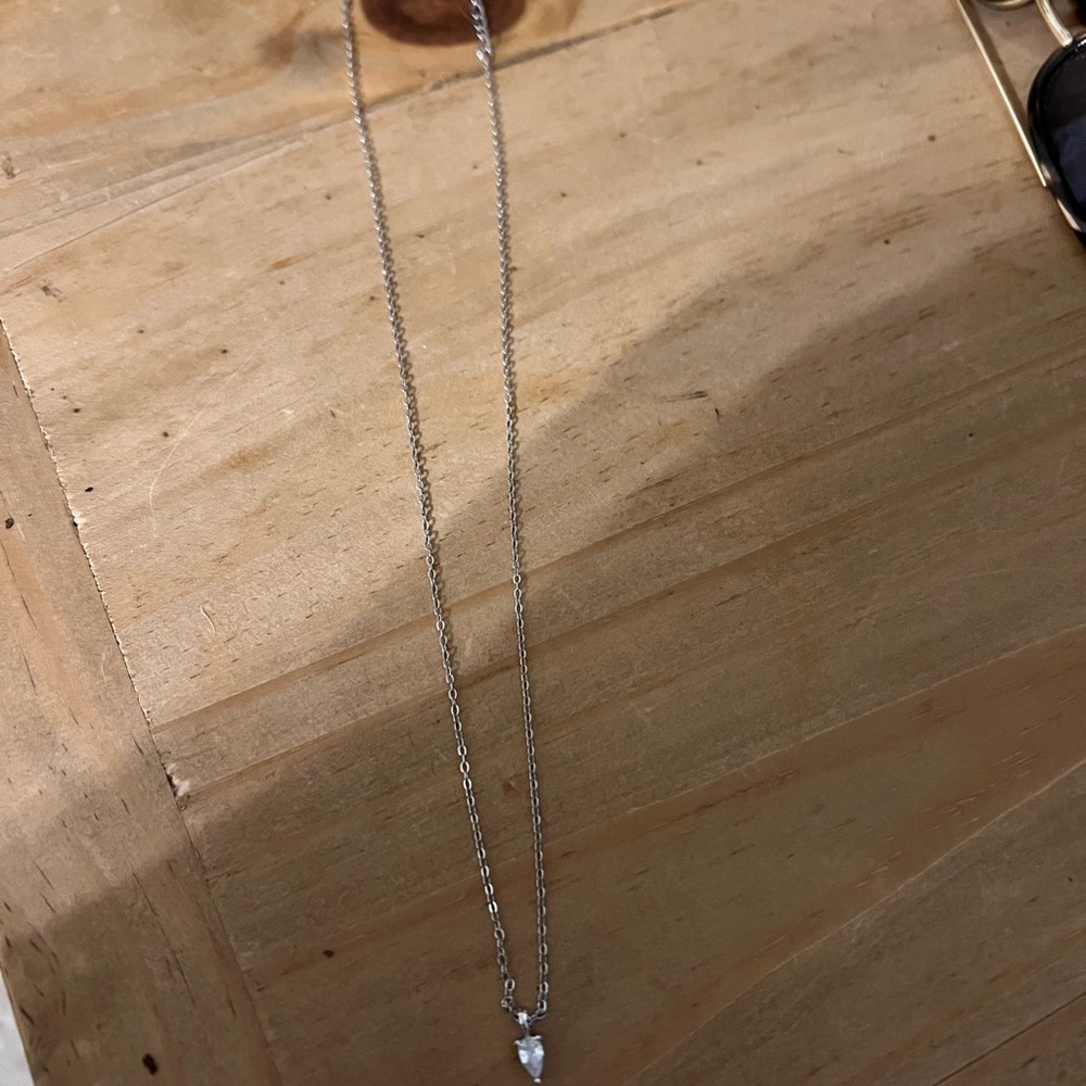Uncommon James Elegant Silver Necklace